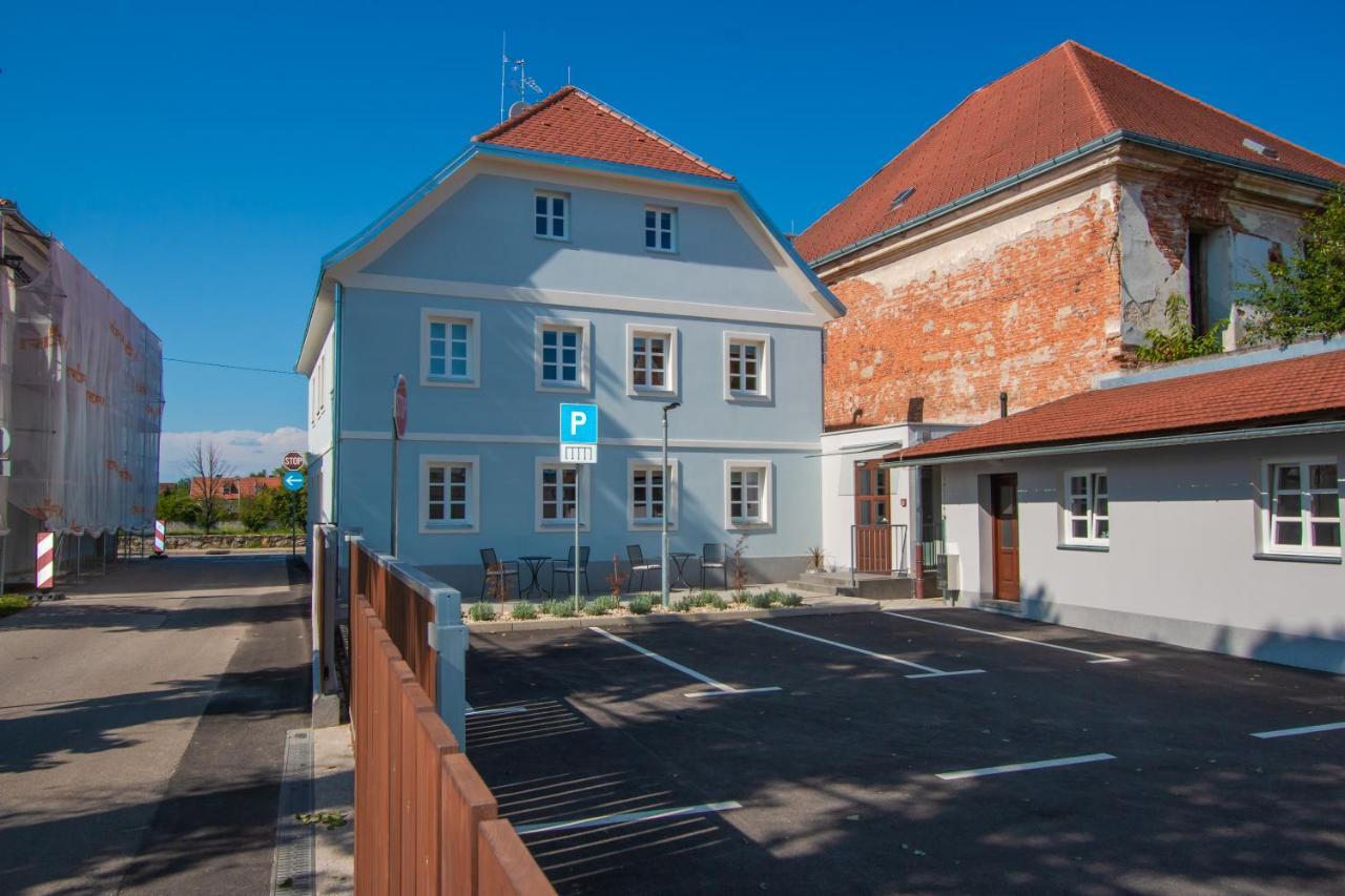 Apartmani Kac Карловац Экстерьер фото