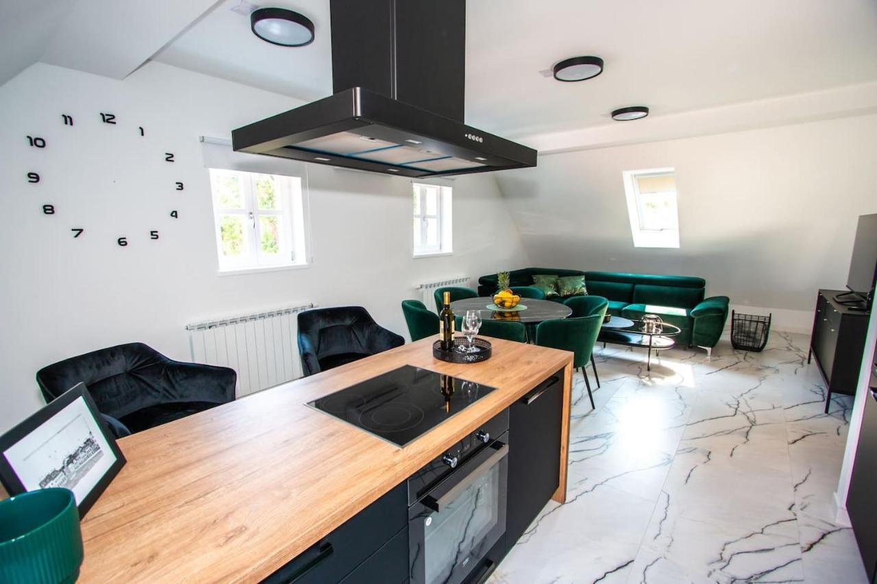 Apartmani Kac Карловац Экстерьер фото