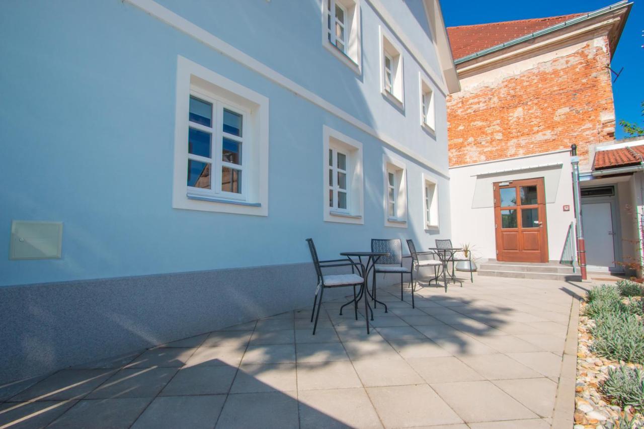Apartmani Kac Карловац Экстерьер фото