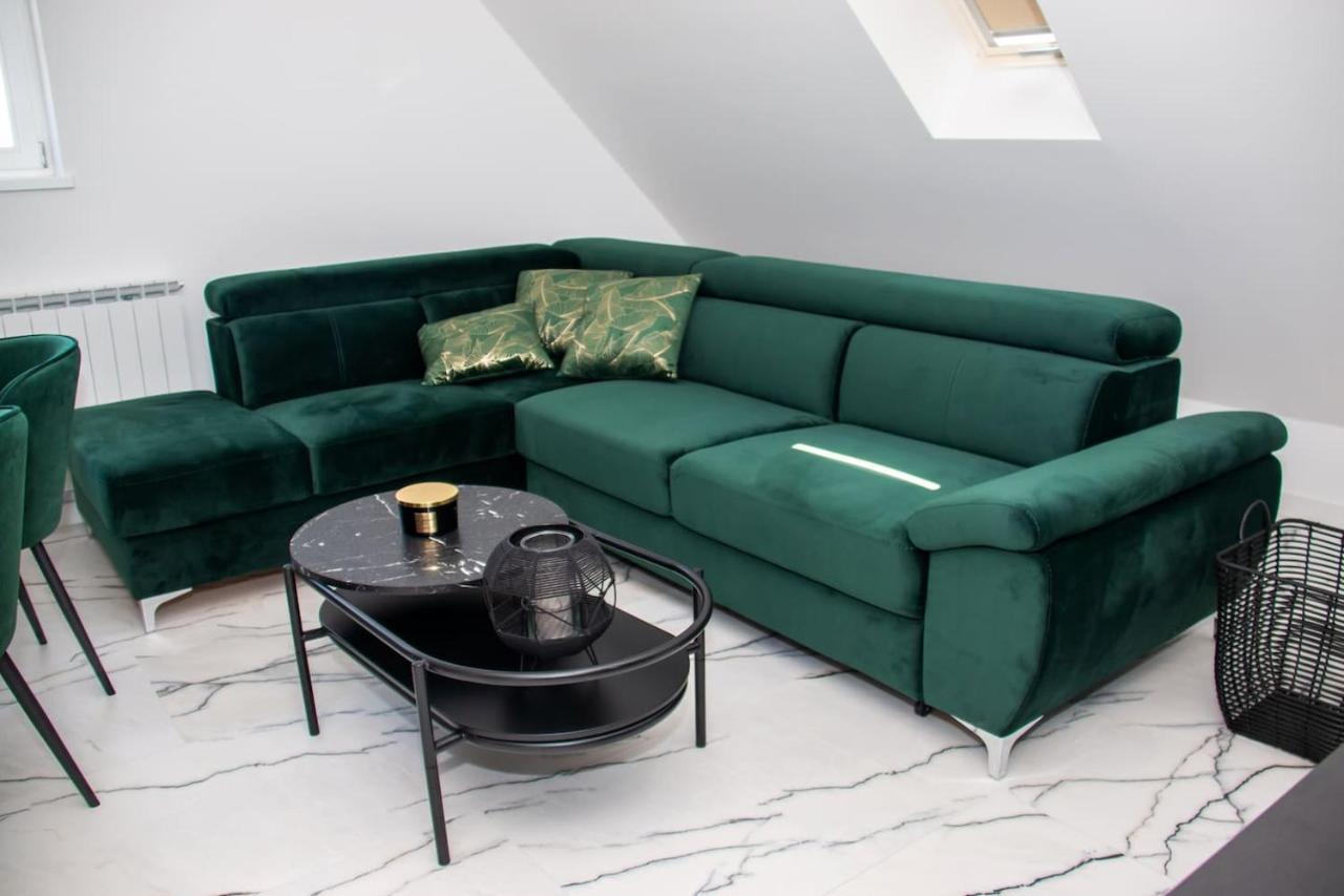 Apartmani Kac Карловац Экстерьер фото