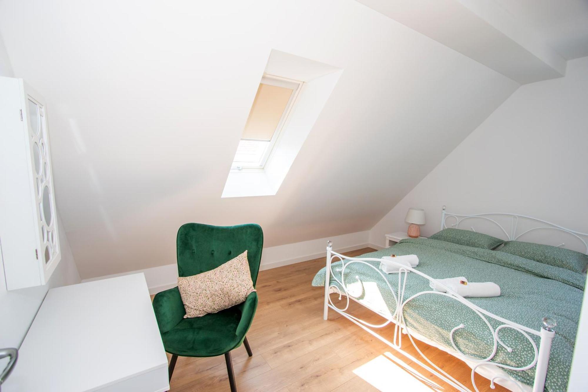Apartmani Kac Карловац Экстерьер фото